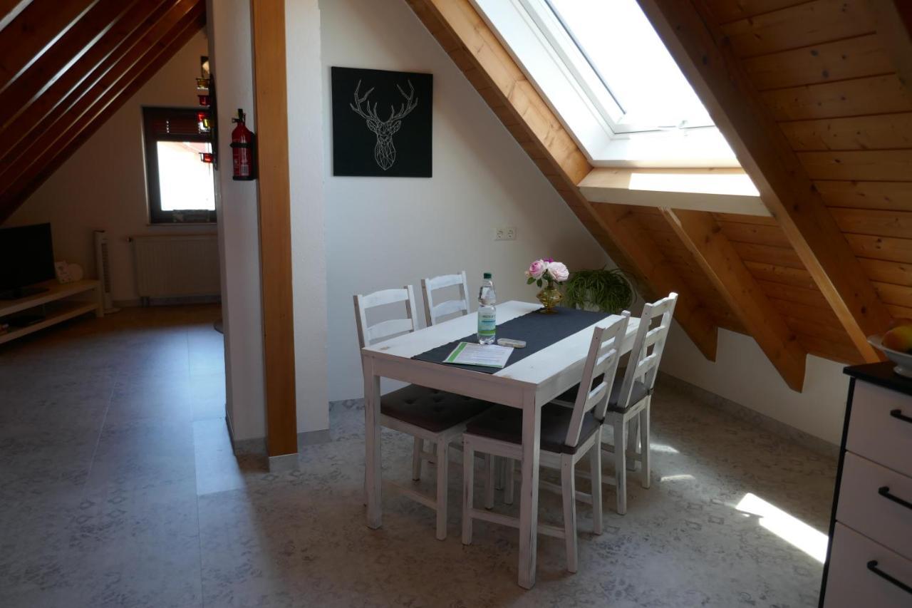Moderne 2 Zi - Fewo Weinbergliebe Am Tuniberg Zwischen Freiburg Und Frankreich Merdingen Buitenkant foto